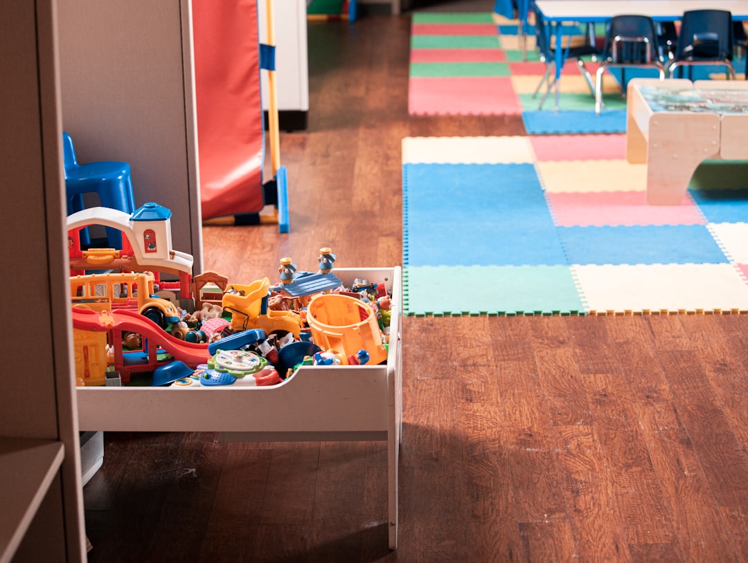 The Messy Play I Stopped Fighting - play & mess